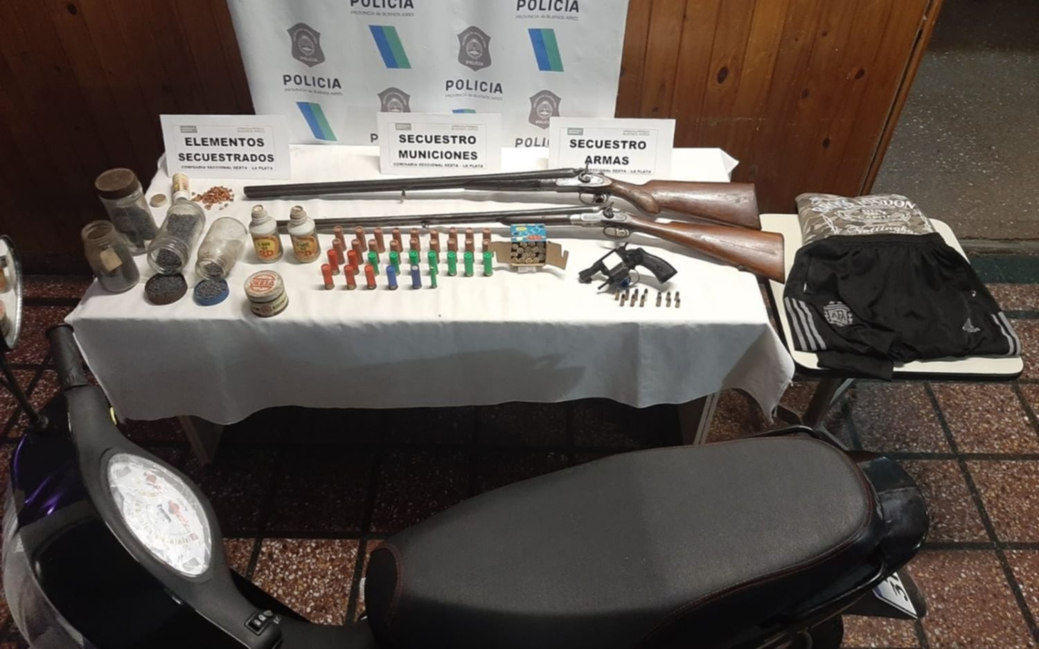 Amenazó con pegarles un tiro y les robó a tres adolescentes en Ringuelet: preso