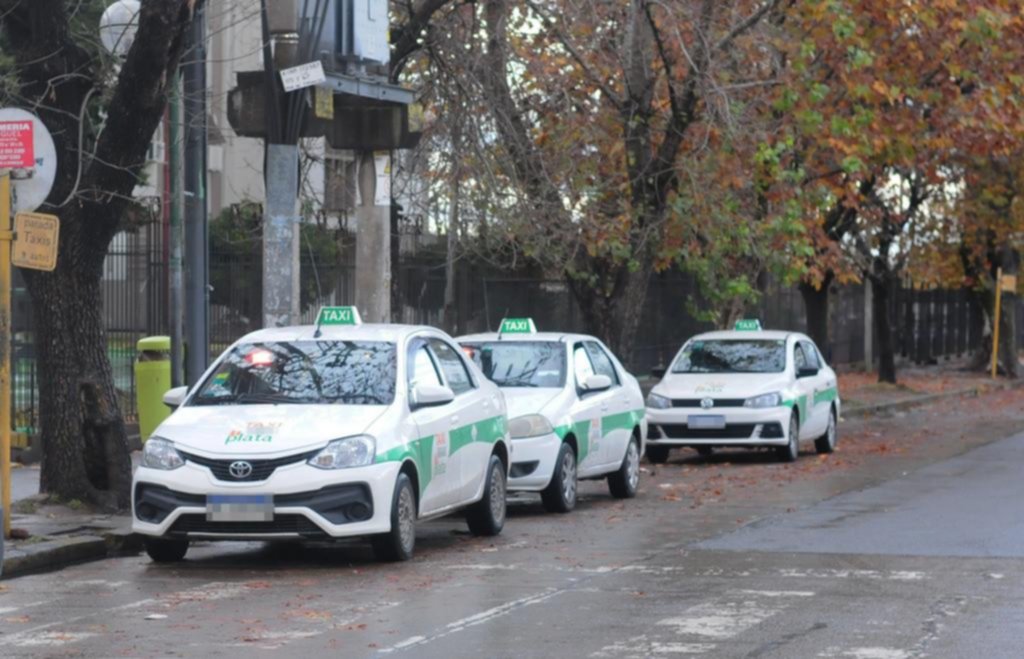 Los taxistas volvieron a pedir aumento de la tarifa