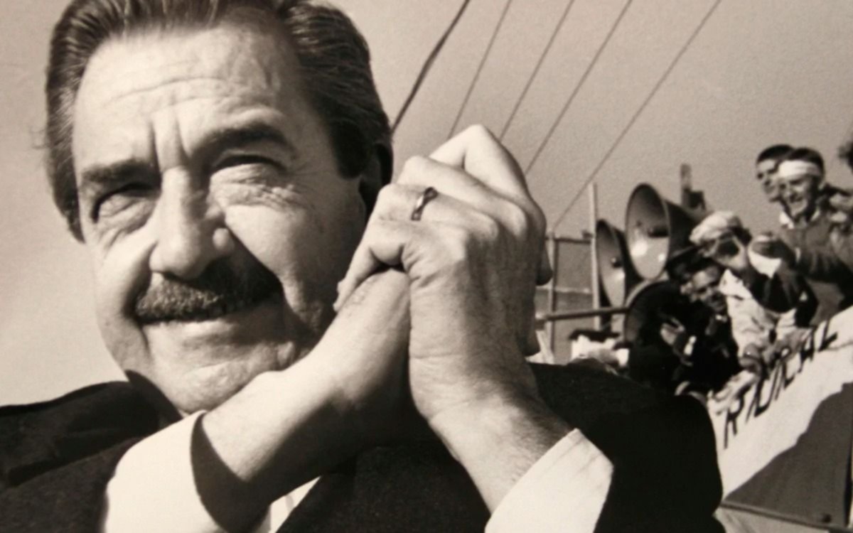 Cómo fue el intento de magnicidio que sufrió Raúl Alfonsín en 1991