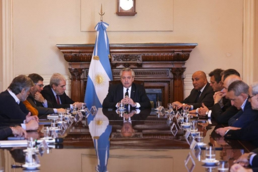Alberto Fernández hizo una amplia convocatoria, pero dejó afuera a la oposición