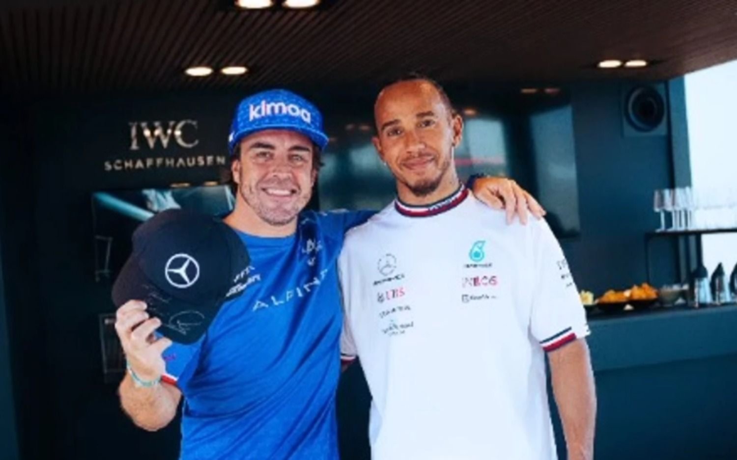 Una gorra fue fundamental para que Alonso y Hamilton vuelvan a ser amigos