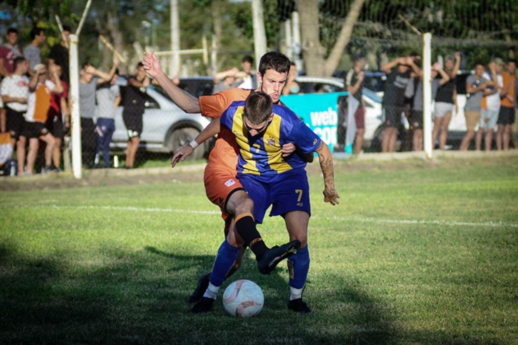 El Ascenso liguista pone “primera” con dos partidos