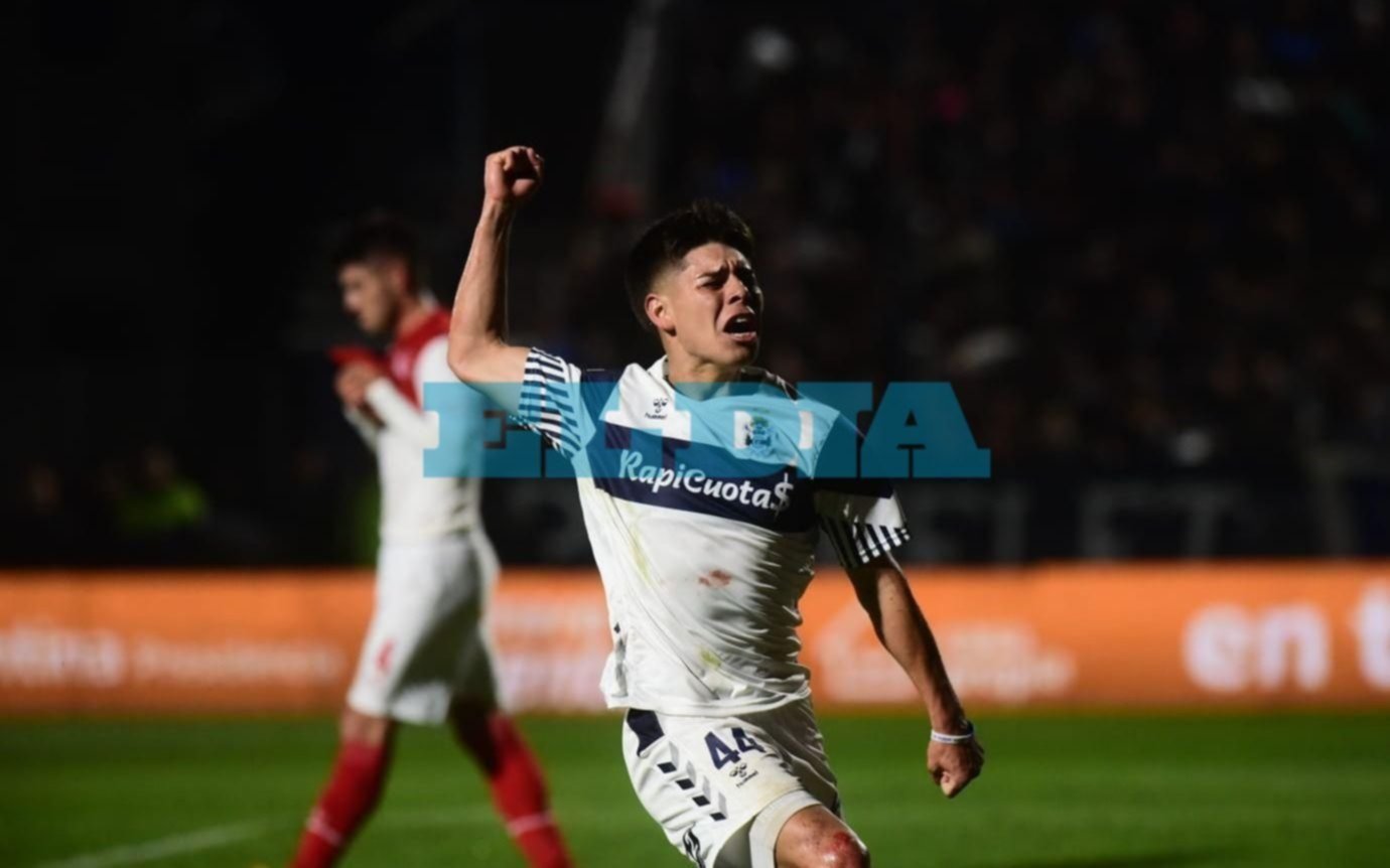 Video El Tremendo Golazo Del Nene Domínguez Y Los Cabezazos De Morales Y Contín 5262