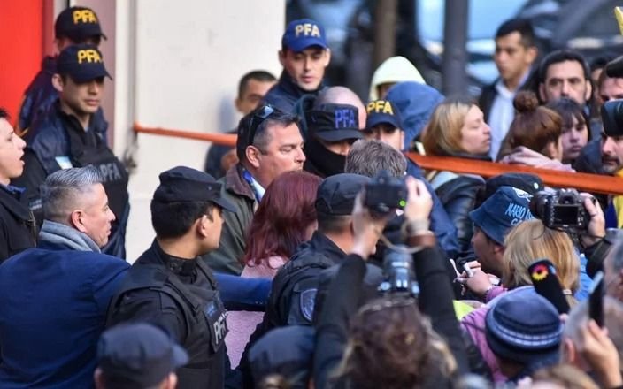 La novia del detenido estaba a metros de la casa de Cristina Kirchner en el momento del ataque