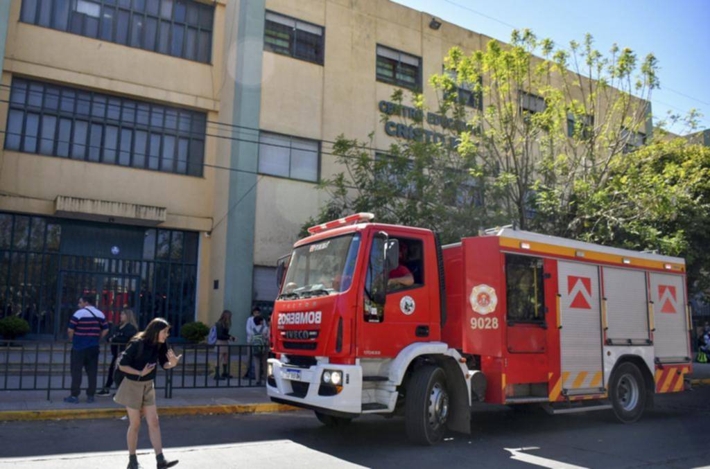 Tres alumnos quemados durante un experimento en una clase de Química
