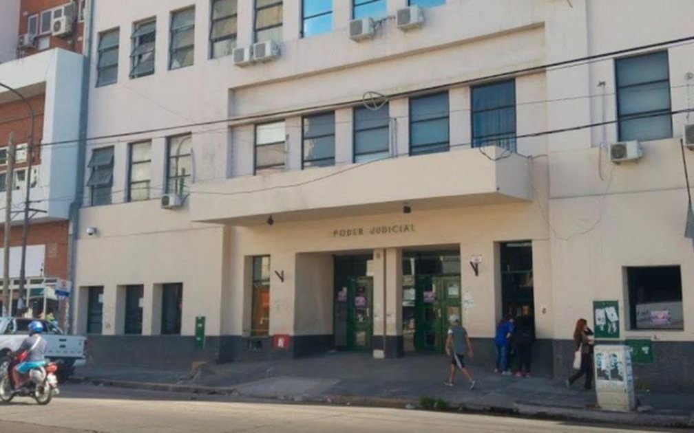 Suspensión de juicio a prueba para chofer que intentó raptar joven