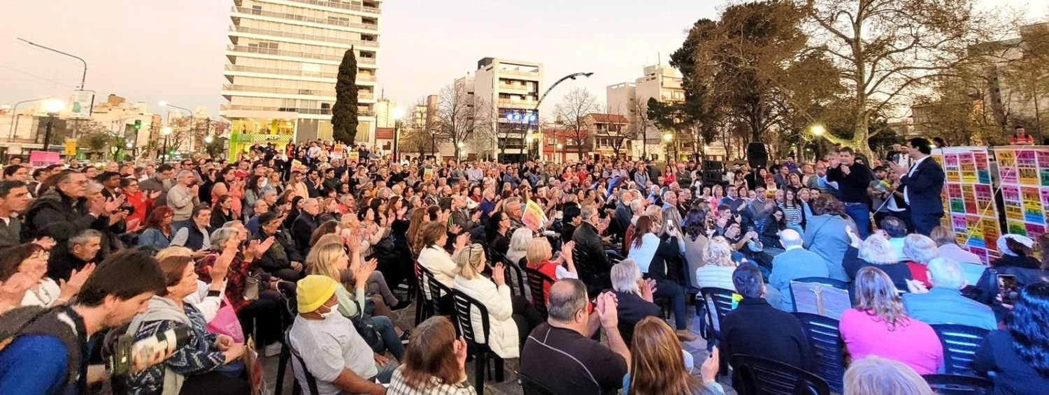 Manes en Plaza Belgrano: “Los hechos de los últimos días nos obligan a discutir hacia dónde queremos ir"