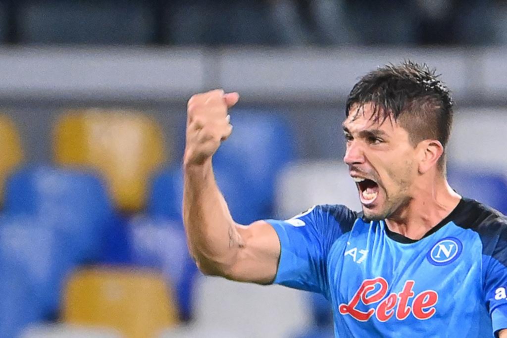 Primer grito del Cholito en la goleada de Napoli