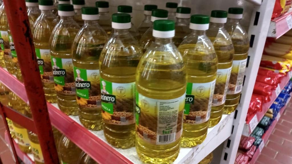 El aceite, hirviendo: lidera las subas en alimentos
