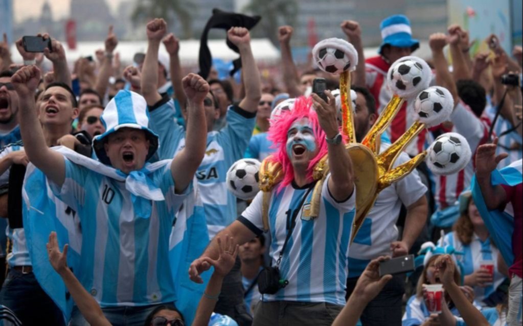 Qatar 2022: AFIP detectó a monotributistas que compraron entradas y no pueden justificar ingreso