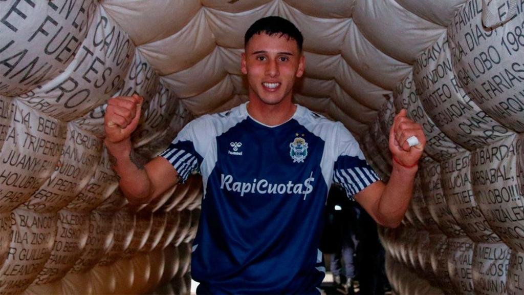 Juveniles que juegan y tienen proyección, el cambio en el modelo de Gimnasia