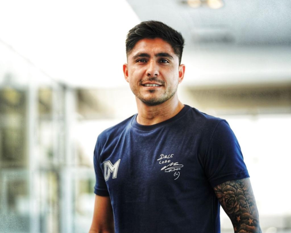 La camiseta con la firma de Diego se agotó en tres horas