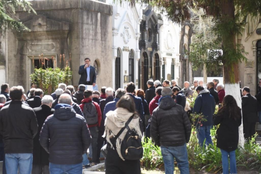 Homenaje a Ricardo Balbín en La Plata a 41 años de su fallecimiento
