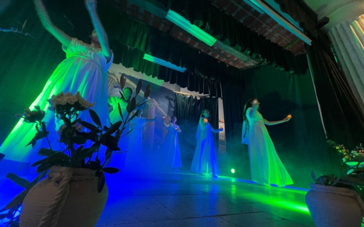 Así continúa la tradicional Fiesta del Inmigrante en Berisso