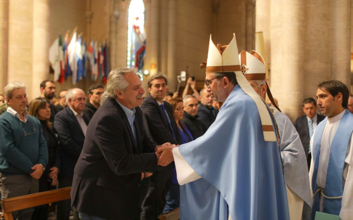 "Sectaria y clasista": Pichetto criticó duramente la misa en la Basílica de Luján