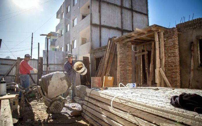 Obras para terminar viviendas en Los Eucaliptus