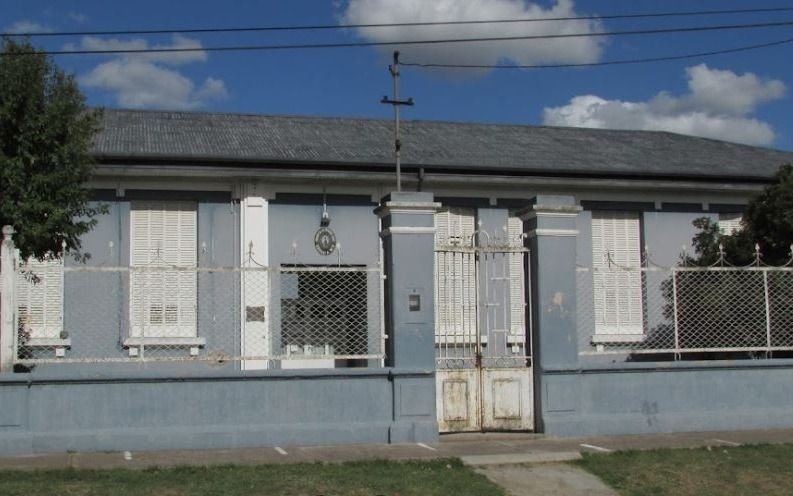 Duro relato de la maestra de Ensenada que se fue a vivir al interior en busca de paz y vive un tormento