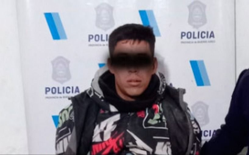 Joven detuvo a ladrón que robó en su casa