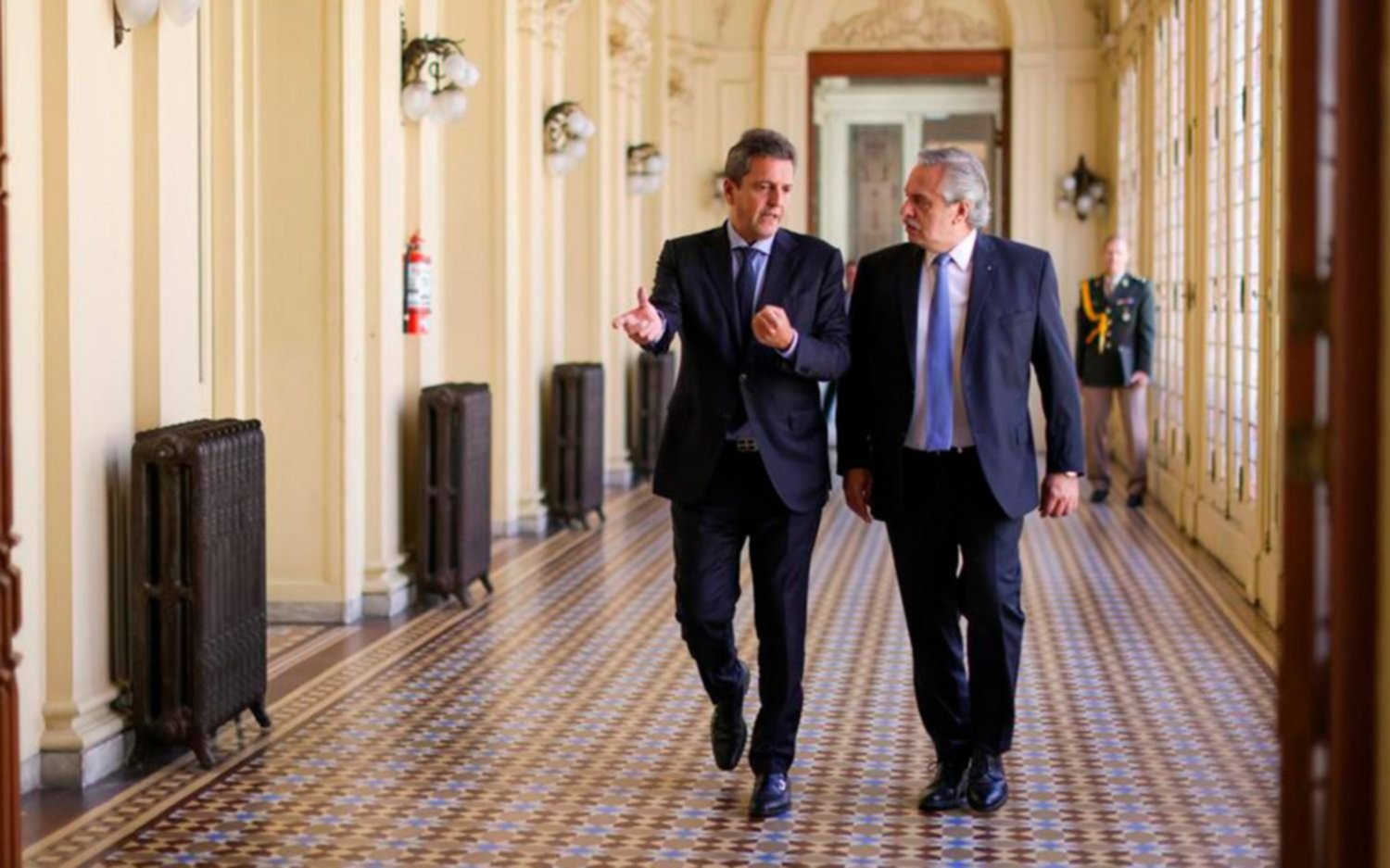 Nuevo blanqueo en el Presupuesto 2023 para compra de propiedades usadas e importaciones