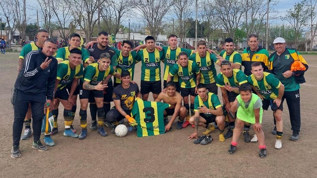 NV. Argüello y Unidos del Dique, con el pie derecho
