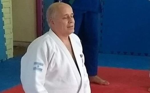 Quién era el médico y profesor de judo que murió en el gimnasio de La Plata: emotivas despedidas