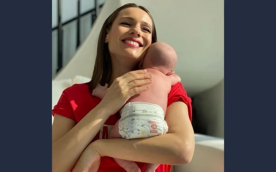 Pampita revelo detalles de su búsqueda por conseguir el embarazo de Ana