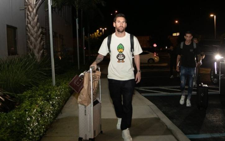 El look Messi: gran revuelo por la remera que usó el ídolo en Miami