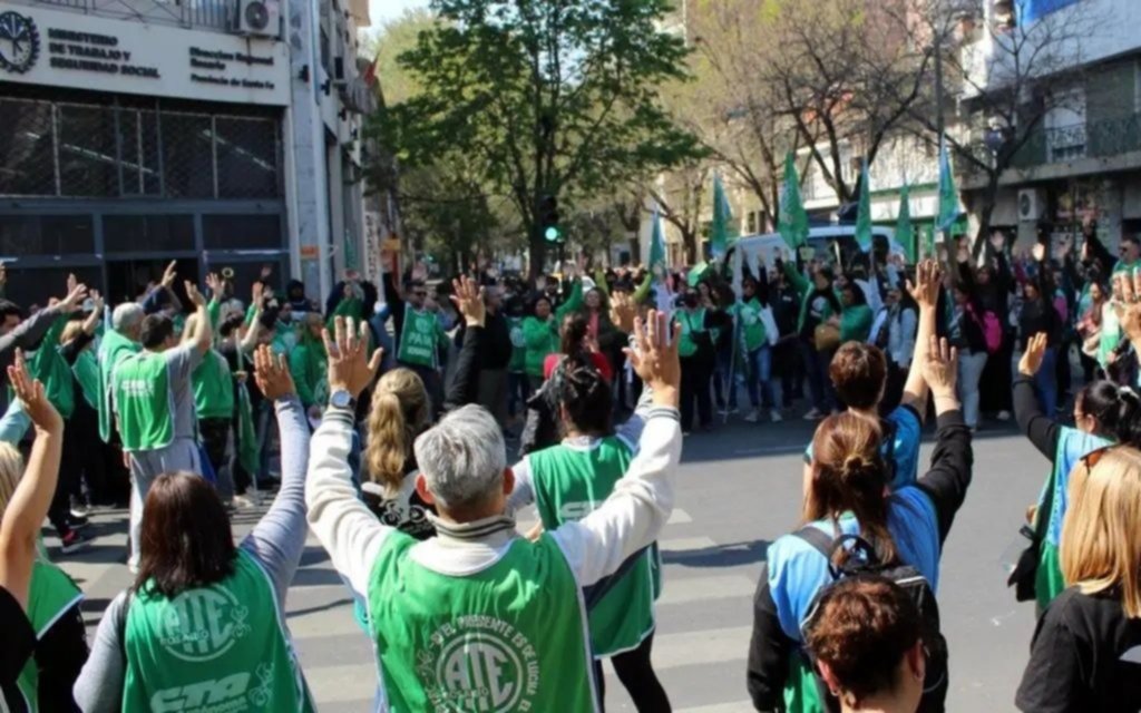 Gremio de estatales convocó a un paro nacional para el 27 de septiembre