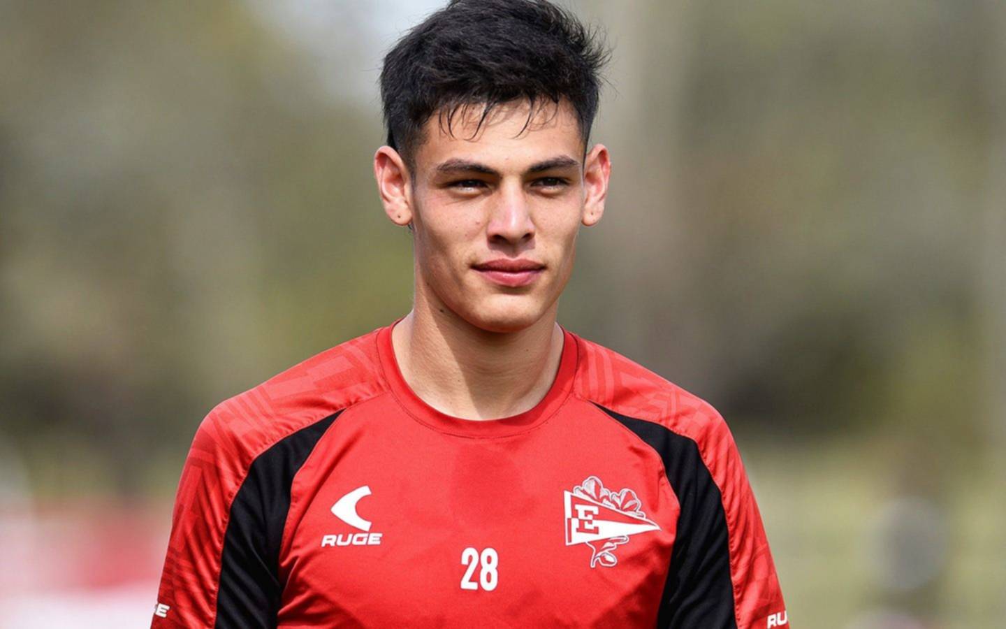 Zapiola, baja de último momento en Estudiantes para visitar a Atlético Tucumán