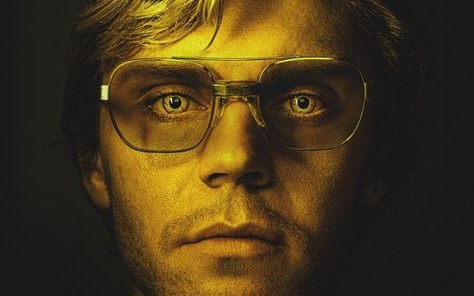 La serie sobre el asesino Jeffrey Dahmer, protagonizada por Evan Peters,  que es furor en Netflix