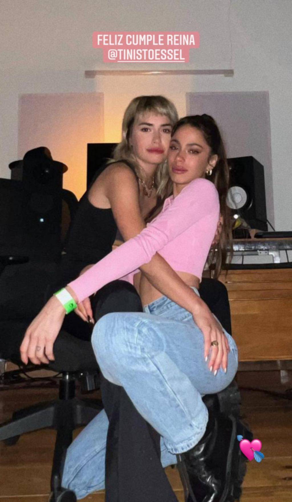 “Enfrentadas” por un ex, Lali y Tini listas para pasar de nivel