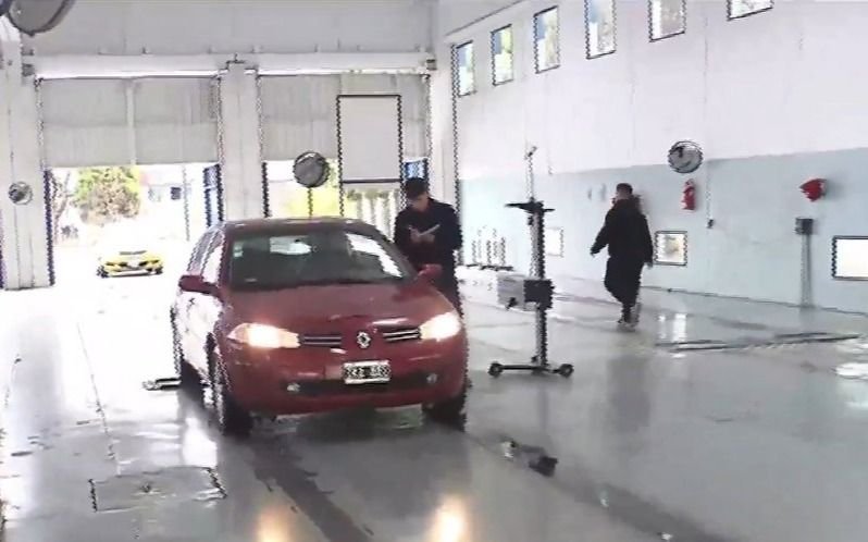 En Córdoba ya alquilan cubiertas para poder pasar la VTV, ante la escasez de neumáticos