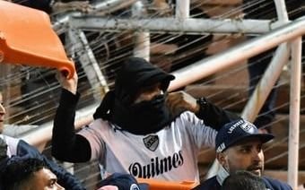 Graves incidentes en Boca-Quilmes: heridos en el choque de hinchas con la policía