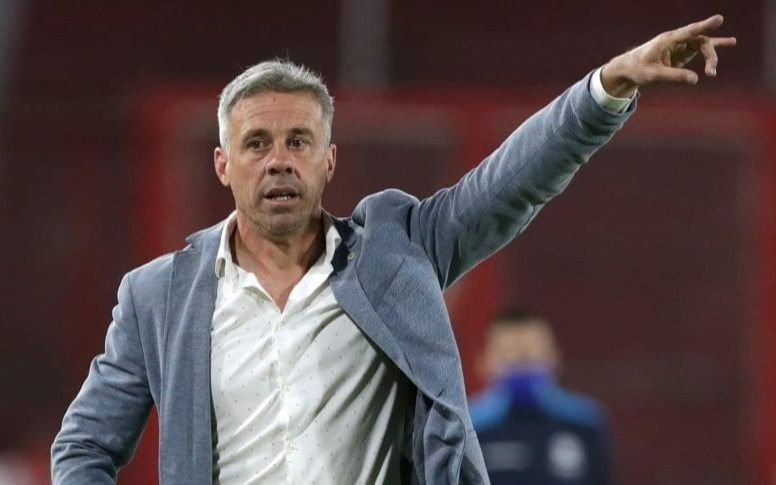 La familia de Lucas Pusineri, maniatada en un asalto comando: el drama del entrenador del puntero
