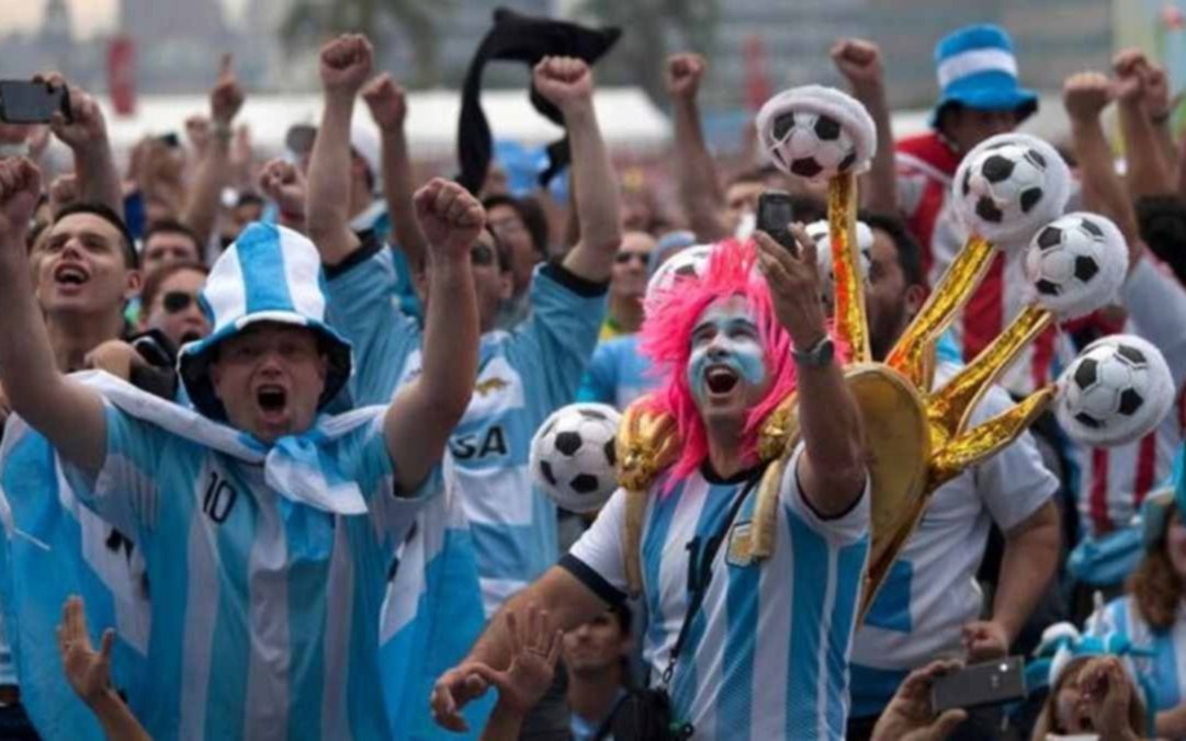 La AFIP notificó a 181 monotributistas que compraron entradas para el Mundial