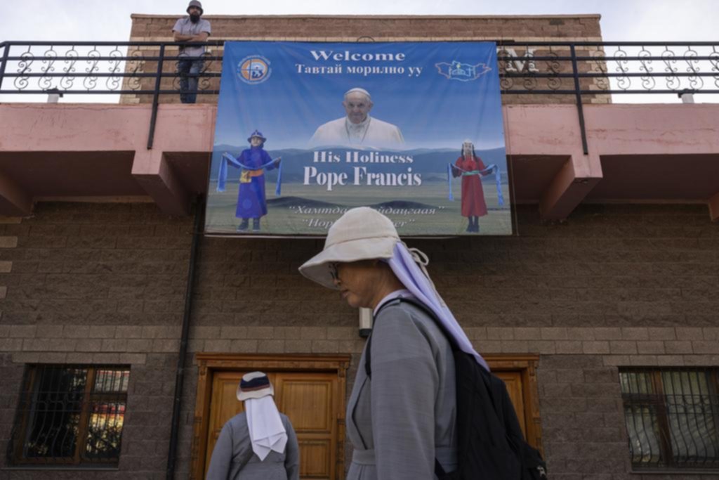 El inédito viaje del Papa relanza los vínculos entre Mongolia y el Vaticano