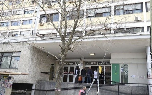 Tras varios meses internado, murió el hombre que se arrojó del quinto piso del Hospital Rossi