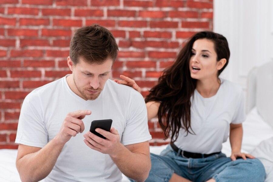 Profesionales del engaño Los celos y las trampas para tentar a posibles infieles