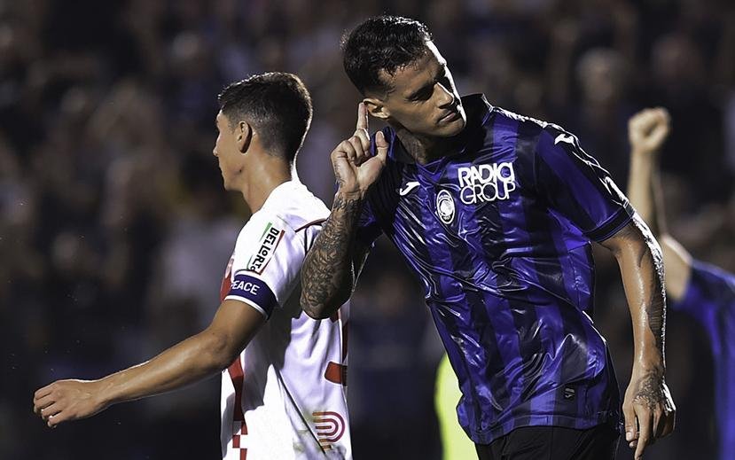 Atalanta dio el salto con un argentino en el arco