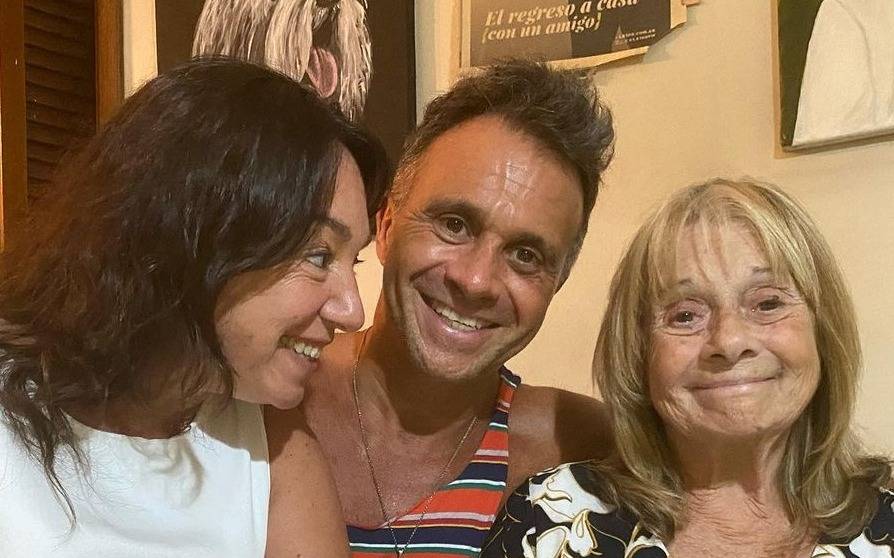  Sergio Lapegüe confesó todo sobre la enfermedad de su mamá: "Aún me sonríe, pero no me habla"