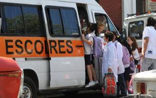 Transportes escolares: advierten que "por los costos", ya ha dejado de trabajar más del 40% de las unidades