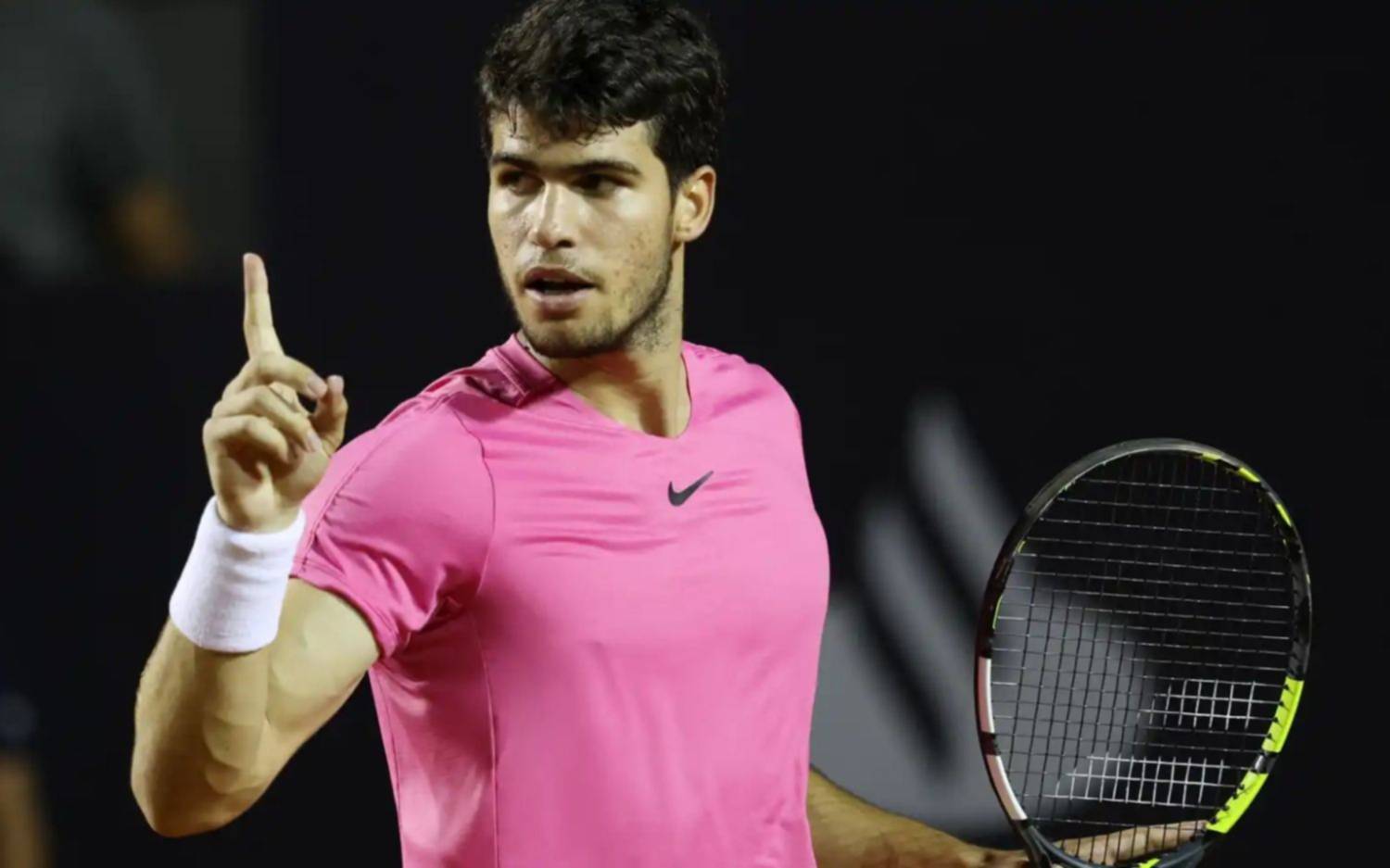 Carlos Alcaraz es semifinalista del US Open tras imponerse ante Alexander Zverev