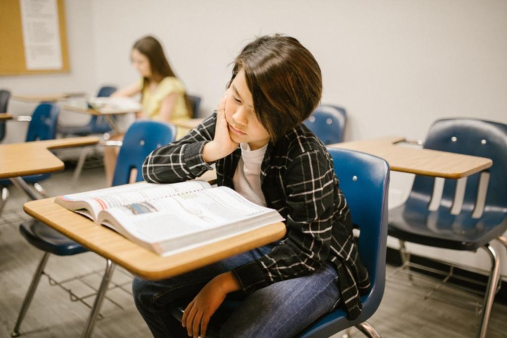 Leen y no entienden: la mitad de los alumnos de 3º grado