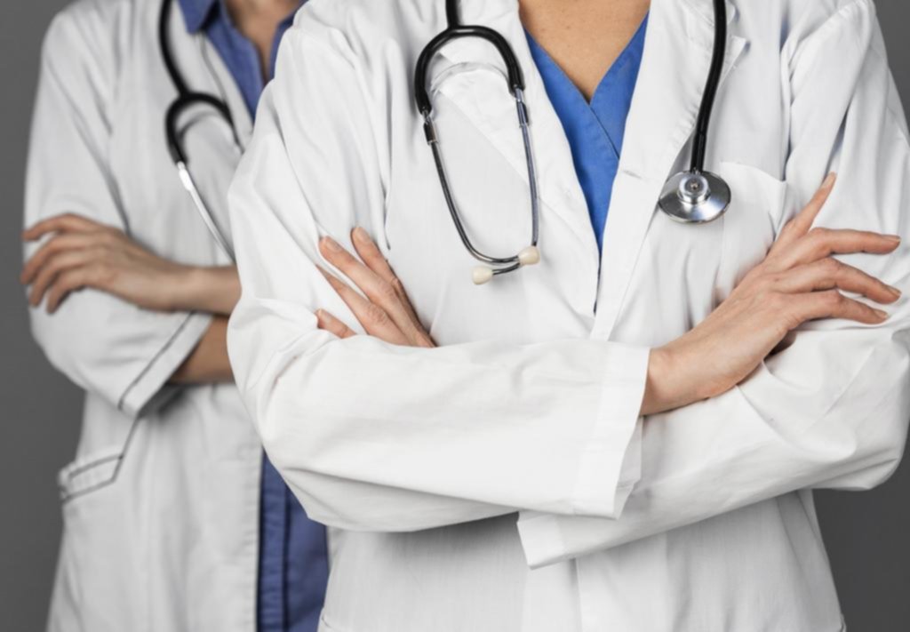 Tras la pandemia, se fueron casi todos los médicos extranjeros