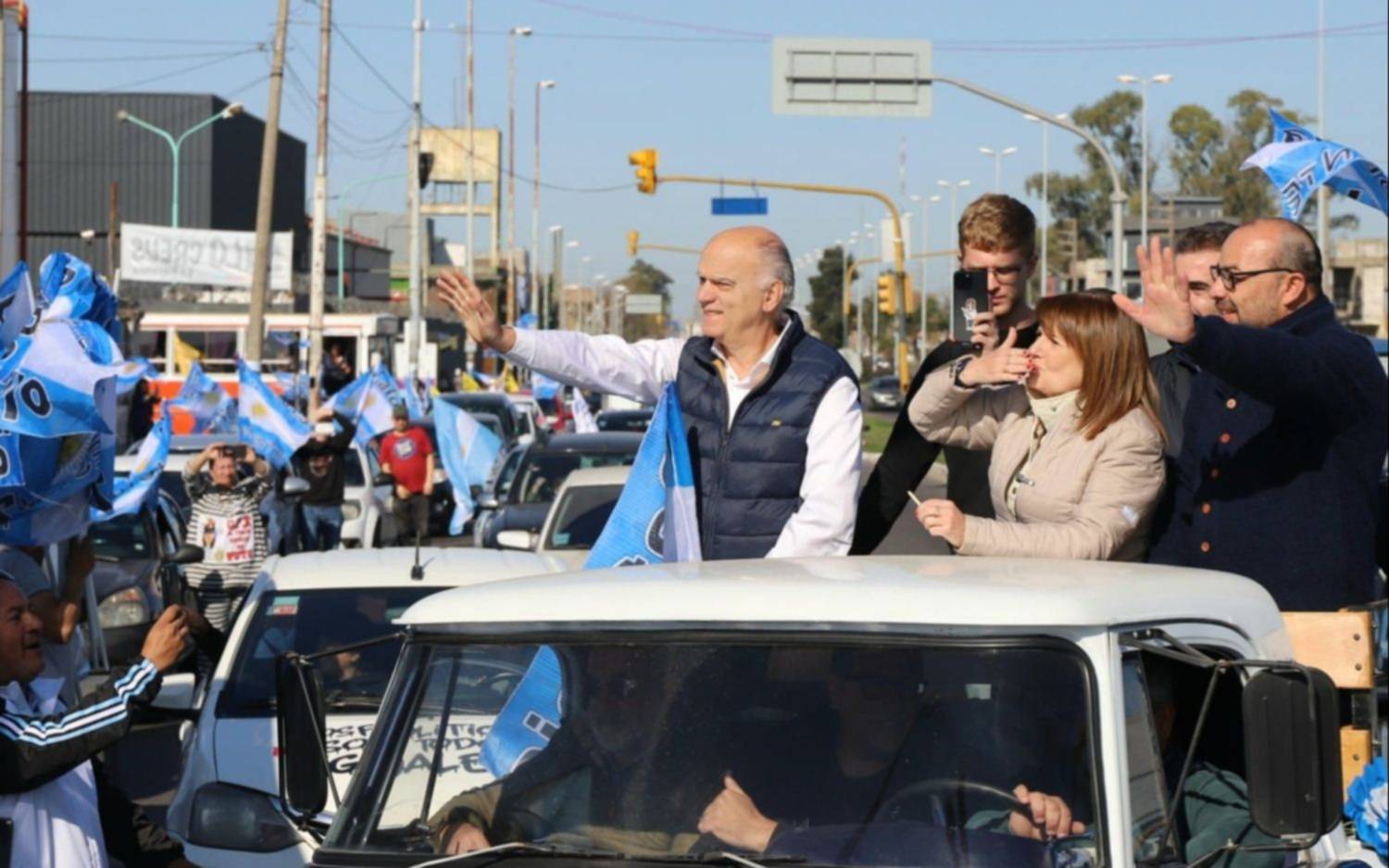Seguridad, educación, eficiencia del Estado y desarrollo productivo, los ejes de la campaña provincial de Grindetti