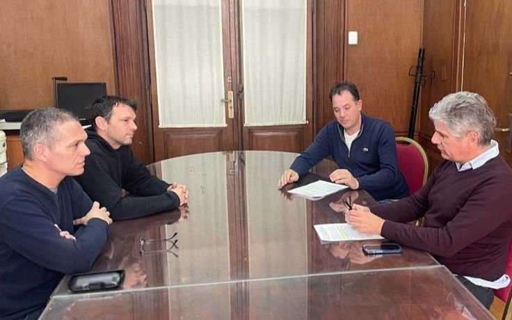 Municipales de La Plata cobrarán bono de $30 mil y se adelanta el aumento de octubre