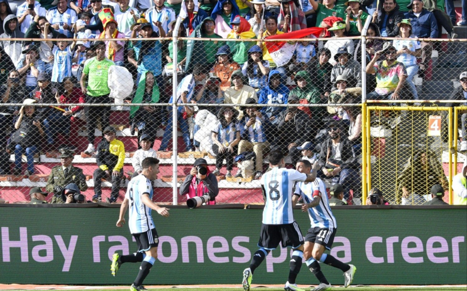 Chelo Díaz, campeón de América con Chile, se desarmó en elogios tras Argentina vs Bolivia: "¡Viva el fútbol!"