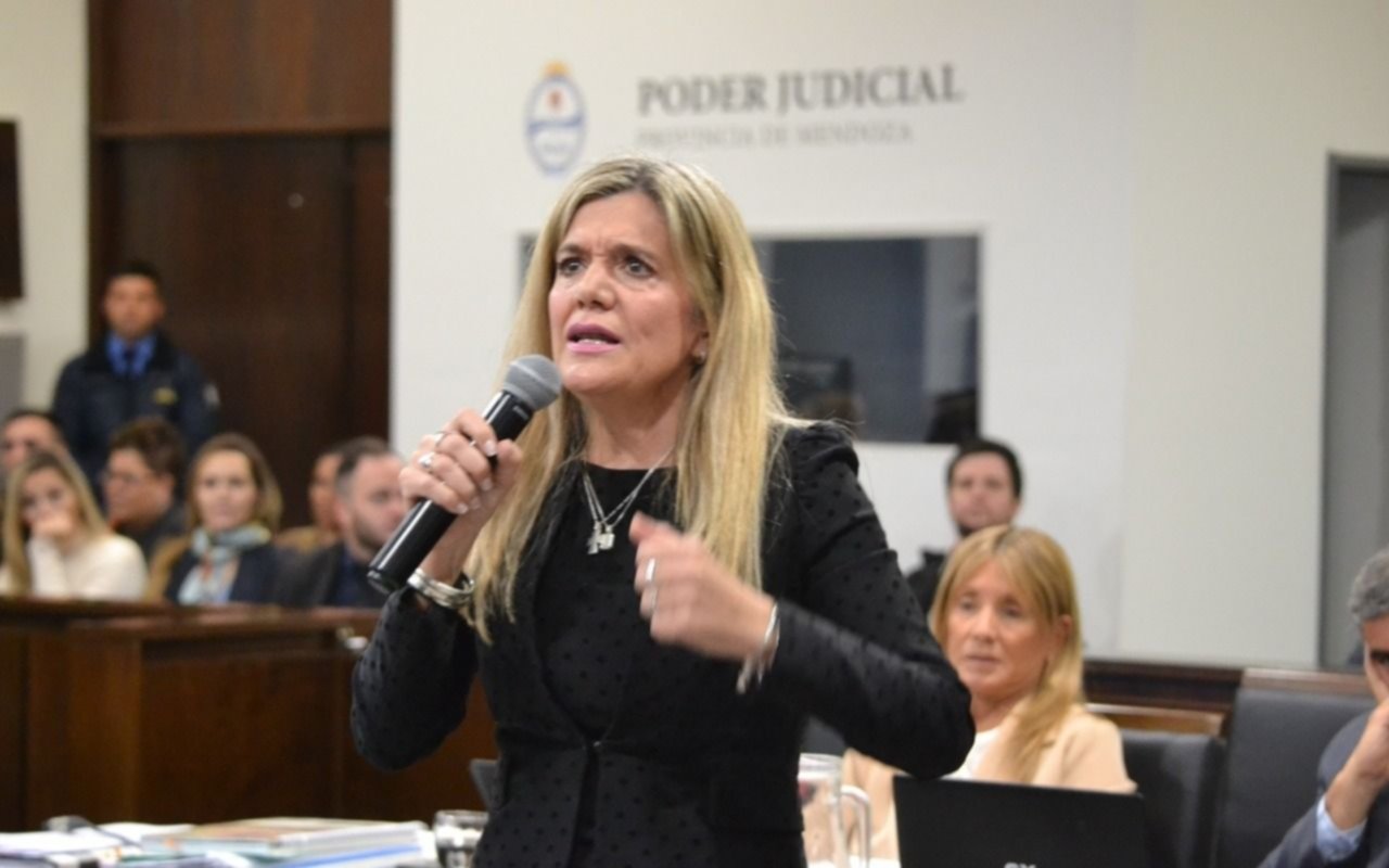 Mendoza: intentaron asesinar a una fiscal en pleno juicio