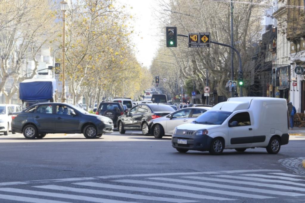 Caos vial sin pausa: otra jornada complicada por protestas y obras