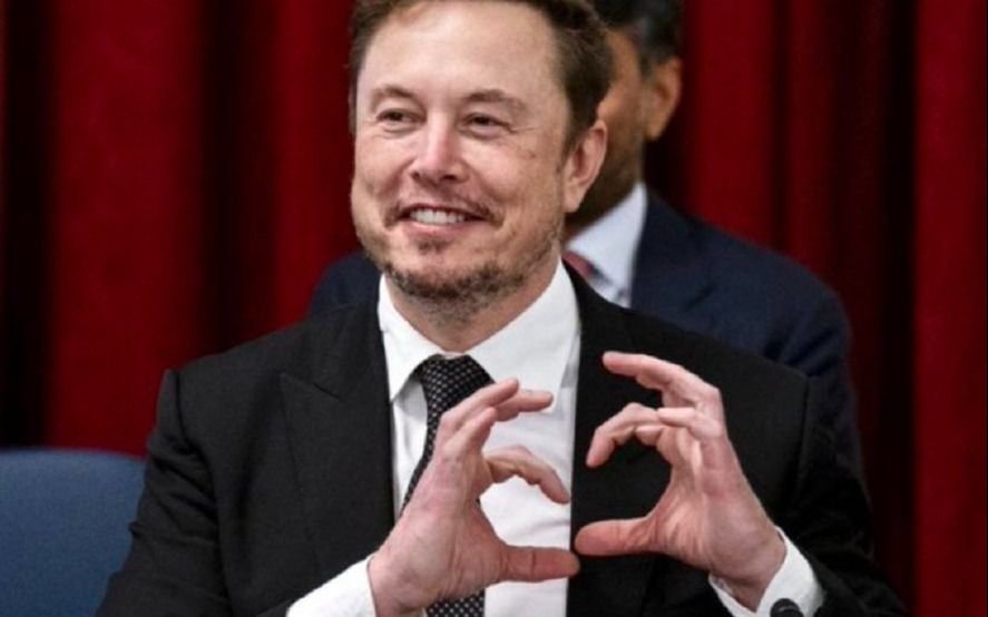 Cómo reaccionó Elon Musk a la entrevista de Tucker Carlson a Javier Milei